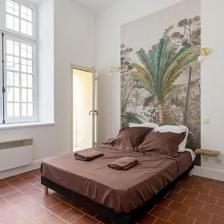 Bastide Chic Cour Prive Clim * Carcassonne